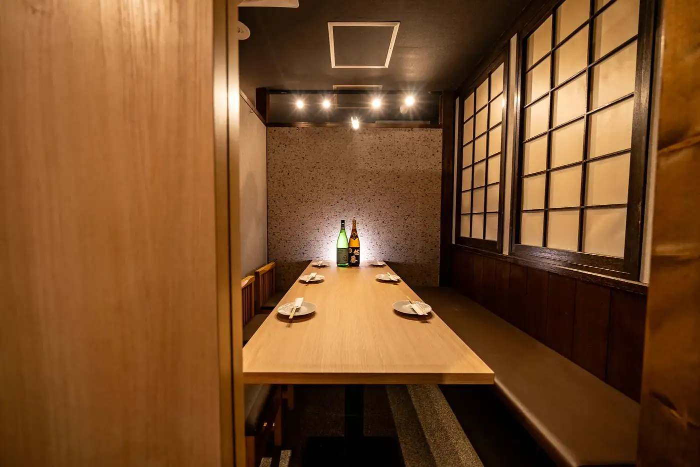 八重洲店 障子の個室